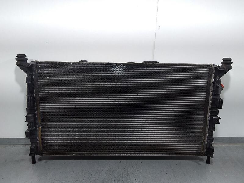 Recambio de radiador agua para ford focus lim. (cb4) trend referencia OEM IAM 3m5h8005tl  