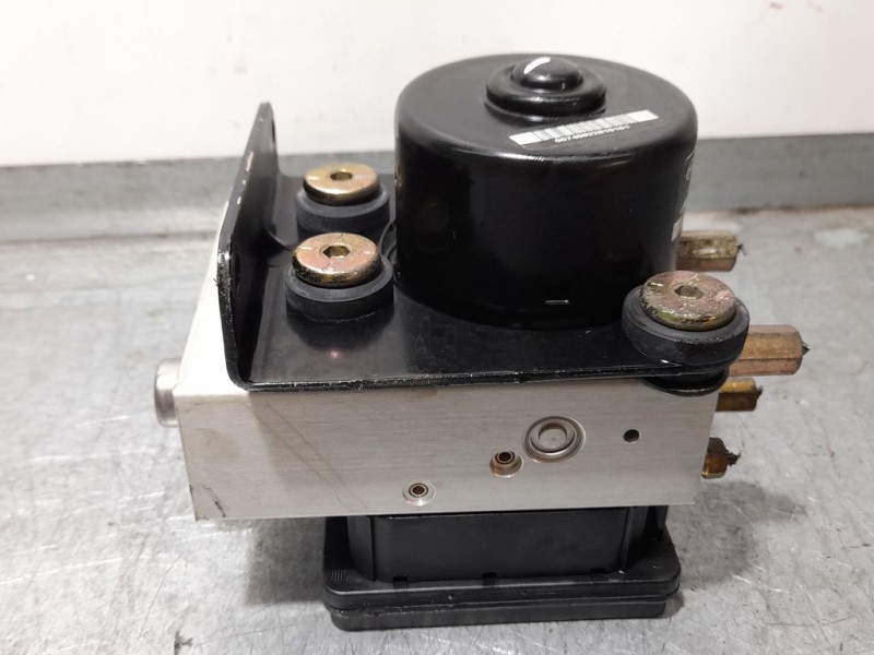 Recambio de abs para ssangyong actyon 200 xdi referencia OEM IAM 4894009300 06210207394 ATE