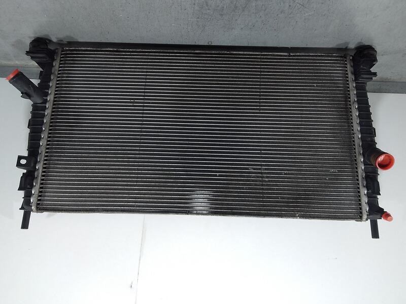 Recambio de radiador agua para ford focus lim. (cb4) trend referencia OEM IAM 3m5h8005tl  