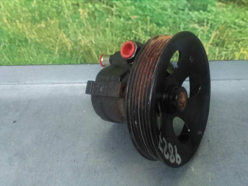 Recambio de bomba direccion para opel corsa b world cup referencia OEM IAM 90473169 26051533 