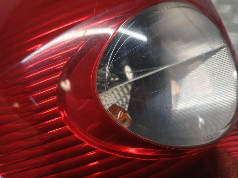 Recambio de piloto trasero izquierdo para renault megane ii familiar dynamique confort referencia OEM IAM 8200142684 ROZADO 