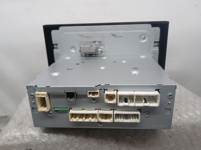 Recambio de sistema navegacion gps para toyota auris hybrid active referencia OEM IAM 8614002360  CVVS75F0AE