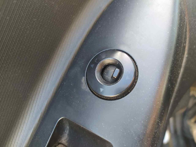 Recambio de mando retrovisor para kia cee´d drive referencia OEM IAM 935601H000  