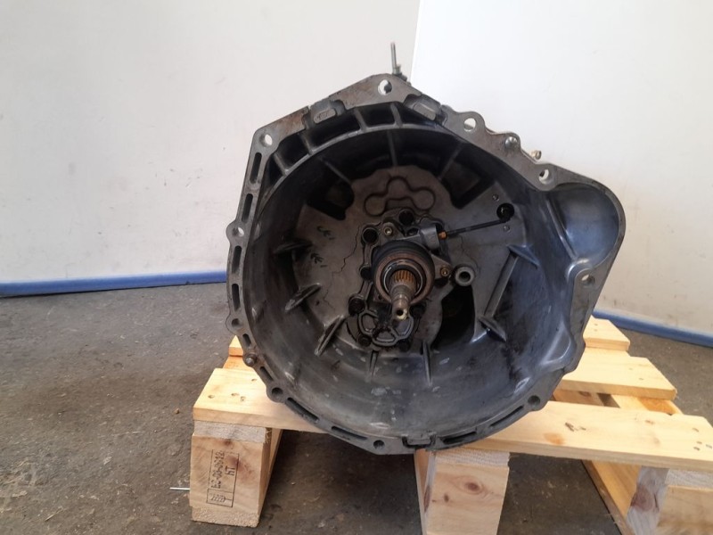 Recambio de caja cambios para ssangyong actyon 200 xdi referencia OEM IAM G3102009015 5VELOCIDADES 5VELOCIDADES