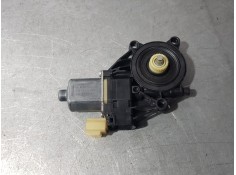 MOTOR ELEVALUNAS DELANTERO DERECHO 130822407 BOSCH