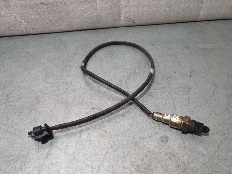 Recambio de sonda lambda para ford puma hybrid titanium referencia OEM IAM L1B19G444AD 025803008R BOSCH