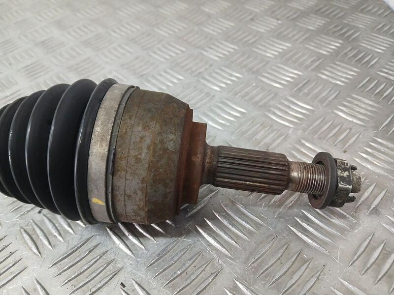 Recambio de transmision delantera derecha para renault megane ii familiar dynamique confort referencia OEM IAM 8200436366  