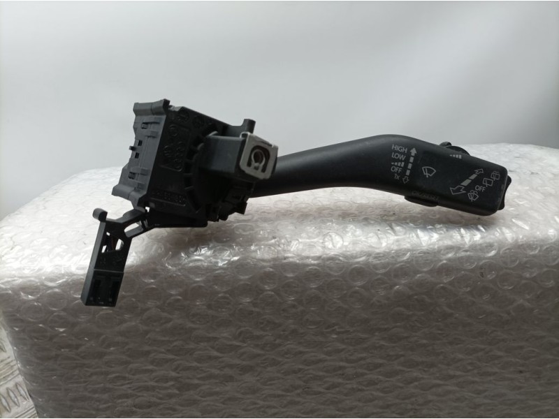 Recambio de mando limpia para volkswagen golf vi (5k1) rabbit bluemotion referencia OEM IAM 1K0953519J  