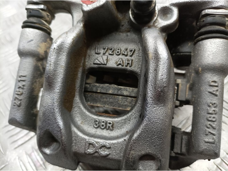 Recambio de pinza freno trasera derecha para mercedes-benz clase a (bm 177) a 180 (177.084) referencia OEM IAM A2474237600 L7284