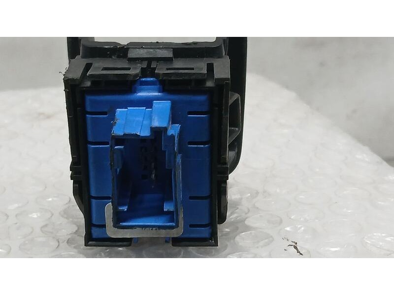 Recambio de palanca freno de mano para peugeot rifter 1.5 bluehdi 130 referencia OEM IAM 98131433ZD ELECTRICA 10132817