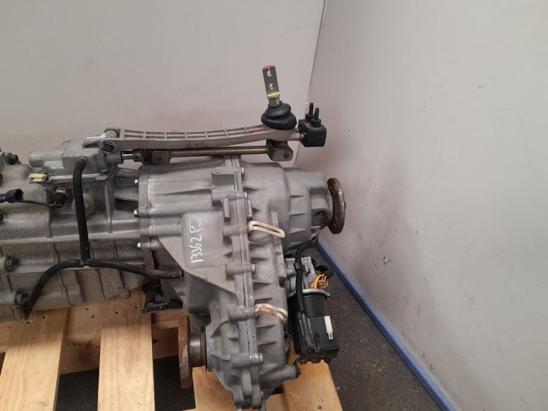 Recambio de caja transfer para ssangyong actyon 200 xdi referencia OEM IAM 3200008015  