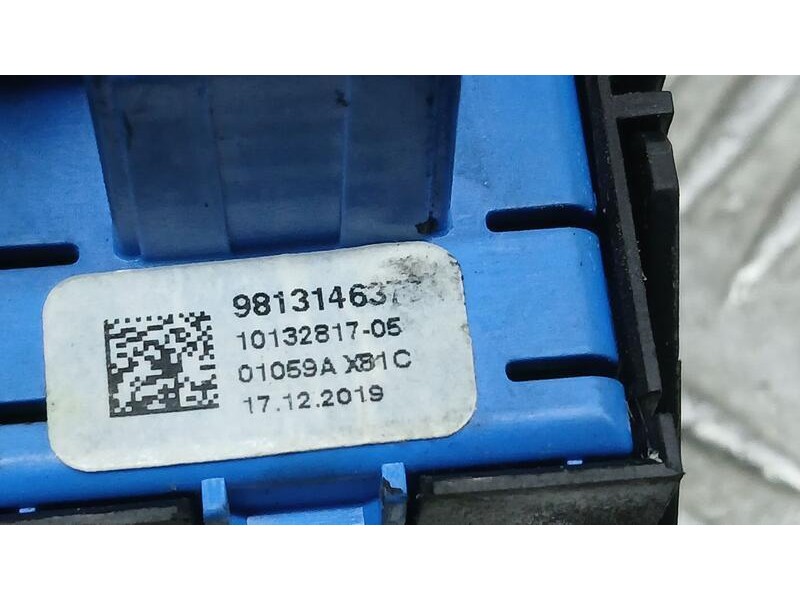 Recambio de palanca freno de mano para peugeot rifter 1.5 bluehdi 130 referencia OEM IAM 98131433ZD ELECTRICA 10132817