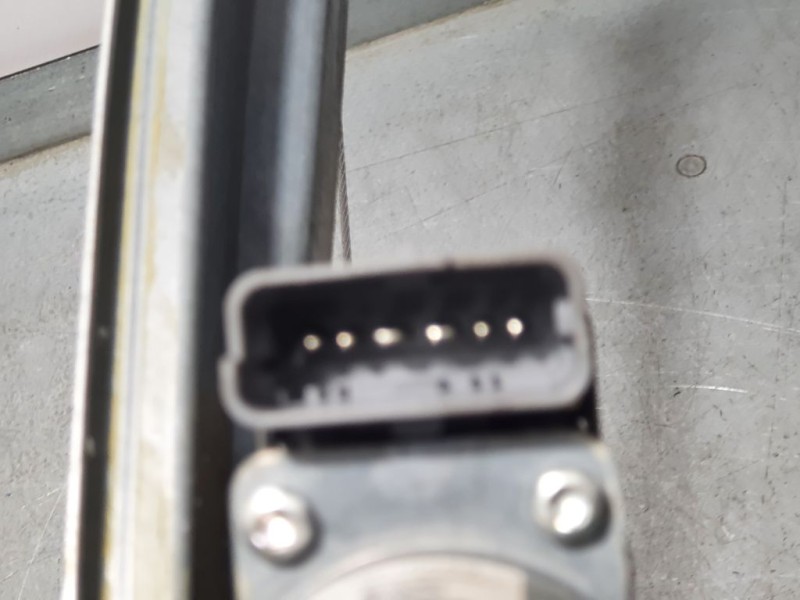 Recambio de elevalunas trasero izquierdo para citroën c4 lim. white attraction referencia OEM IAM 9802523780 6 PINS ELECTRICO 6 