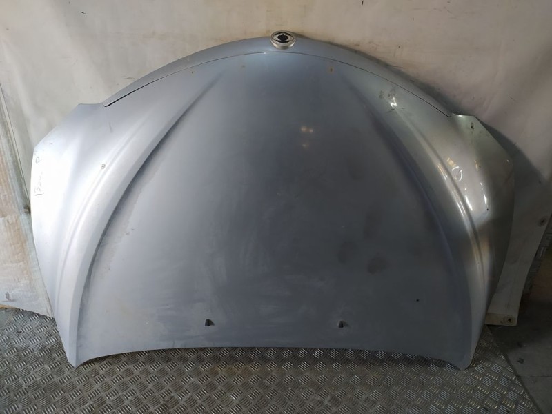 Recambio de capot para ssangyong actyon 200 xdi referencia OEM IAM 6101134201  TOCADO