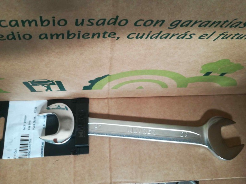 Recambio de llave fija para » otros... no usar standard referencia OEM IAM 2320111 PLUS CR.VA. 27X29 DIN 3110