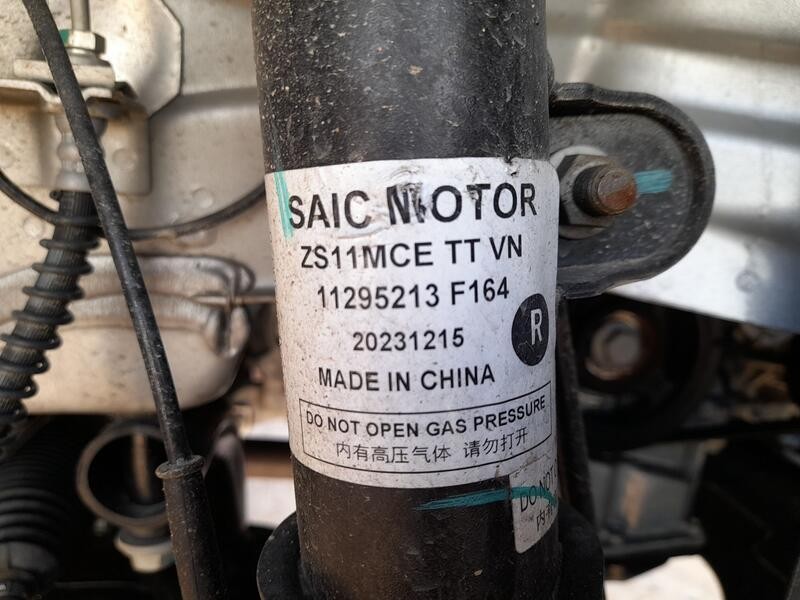 Recambio de amortiguador delantero derecho para mg zs suv (azs1) 1.0 t-gdi referencia OEM IAM 11295213  