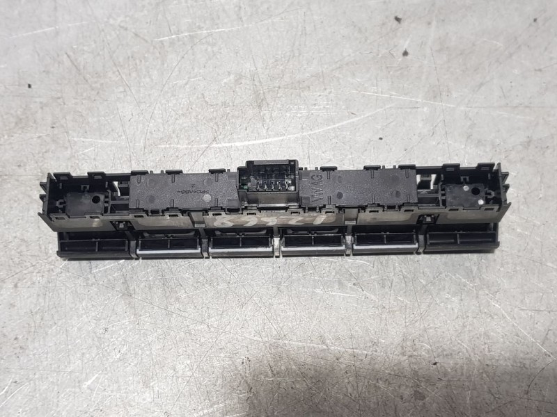 Recambio de mando multifuncion para skoda rapid ambition referencia OEM IAM 5JA927132AP  