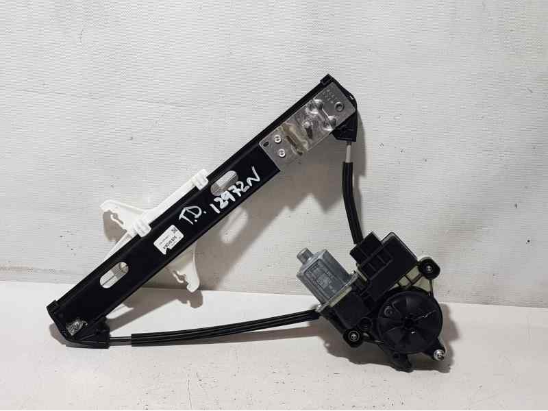 Recambio de elevalunas trasero derecho para volkswagen polo beats referencia OEM IAM 2G6839462C 5 PINS ELÉCTRICO