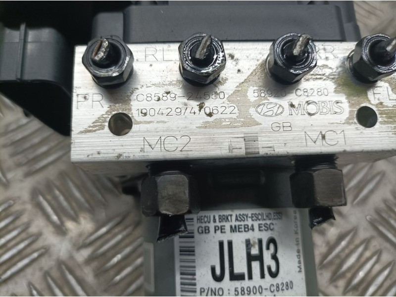 Recambio de abs para hyundai i20 classic referencia OEM IAM 58920C8280 C858924550 MOBIS