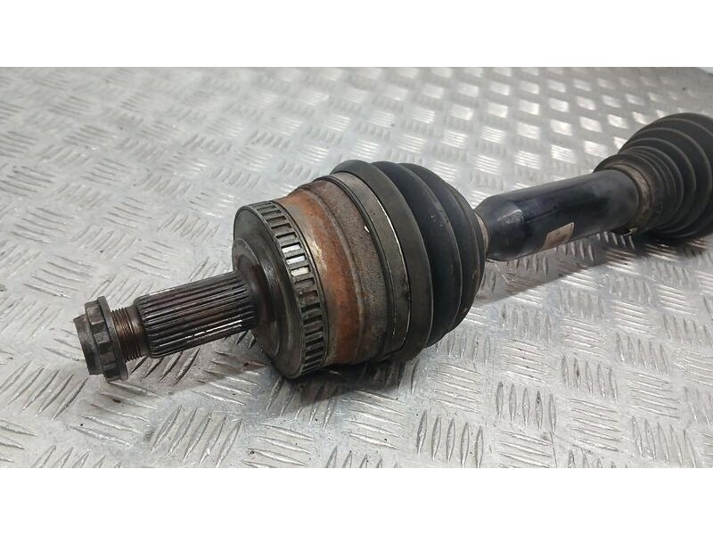 Recambio de transmision delantera izquierda para land rover range rover (lm) vogue referencia OEM IAM 3H423N128DB  