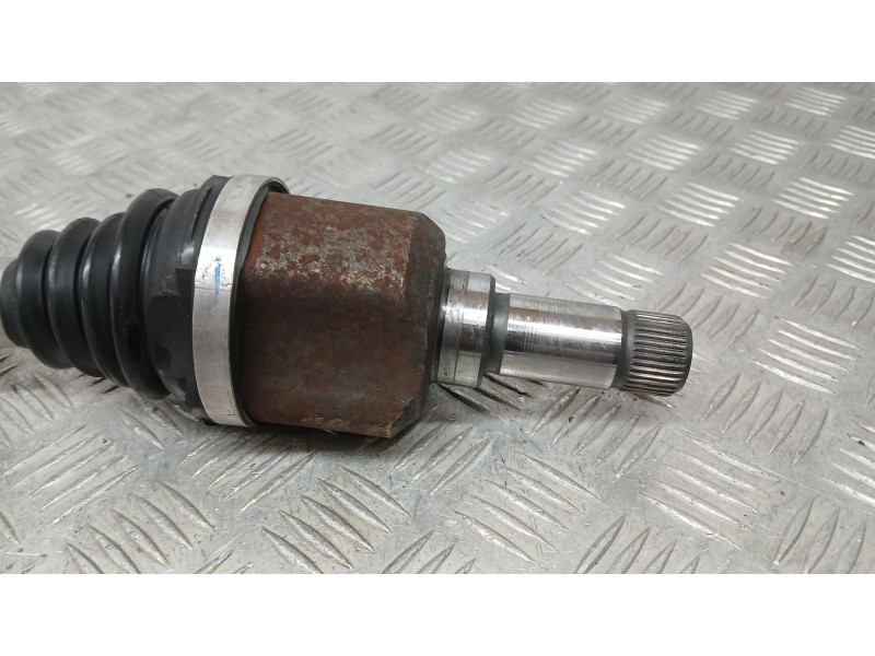 Recambio de transmision delantera izquierda para peugeot rifter 1.5 bluehdi 130 referencia OEM IAM 9815636180  