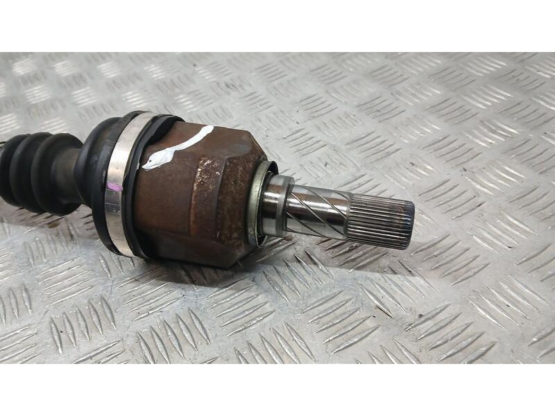 Recambio de transmision delantera izquierda para renault espace iv (jk0) emotion referencia OEM IAM 8200500684  