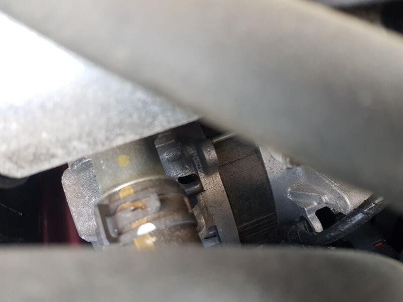 Recambio de alternador para mazda cx-30 (dm) skyactiv-x m hybrid referencia OEM IAM HF0718F00D  