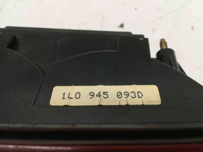 Recambio de piloto trasero izquierdo para seat toledo (1l) 1.8 cat (rp) referencia OEM IAM 1L0945093D  INTERIOR