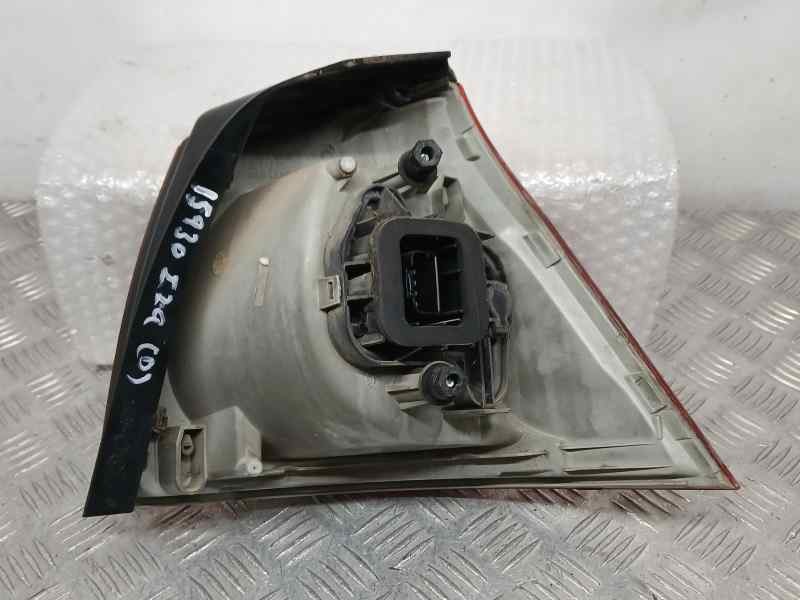 Recambio de piloto trasero izquierdo para volkswagen golf v berlina (1k1) sportline referencia OEM IAM 1K6945111C  EXTERIOR