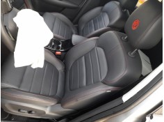 ASIENTO DELANTERO IZQUIERDO 