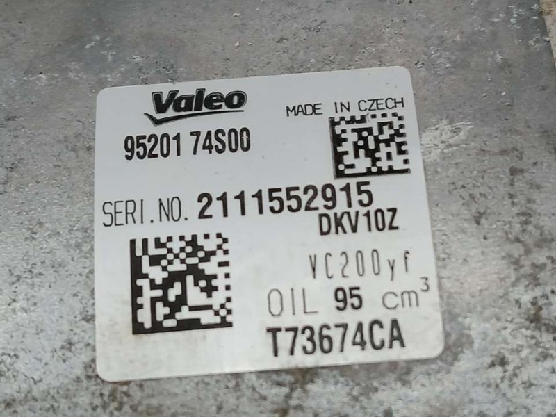 Recambio de compresor aire acondicionado para suzuki vitara hybrid referencia OEM IAM 9520174S00 T73674CA VALEO