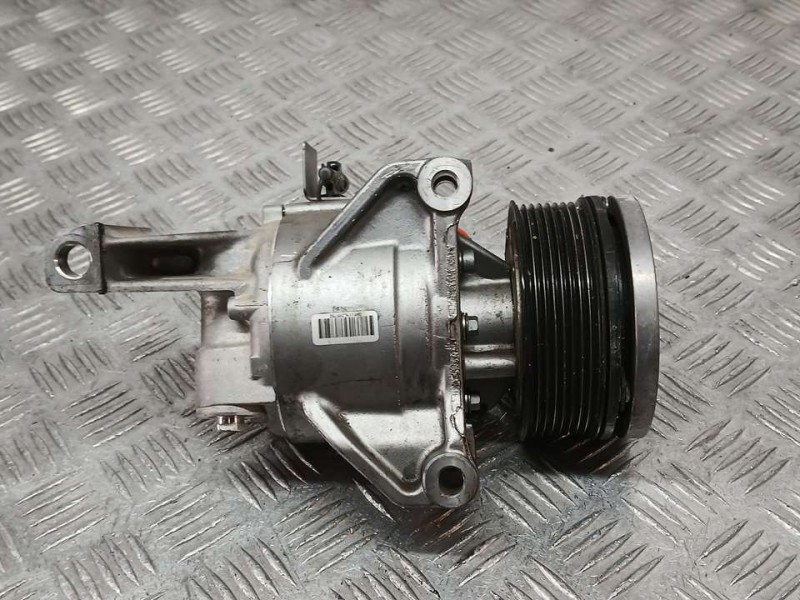 Recambio de compresor aire acondicionado para suzuki vitara hybrid referencia OEM IAM 9520174S00 T73674CA VALEO