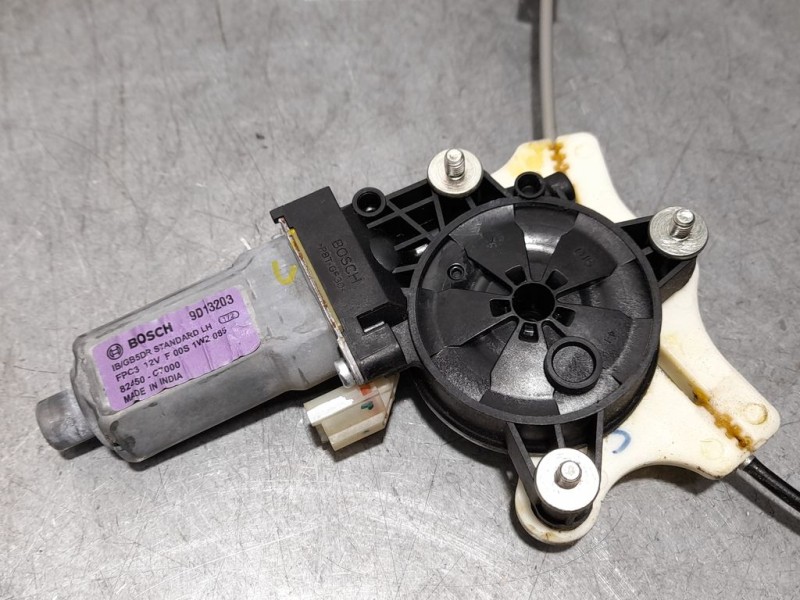 Recambio de elevalunas delantero izquierdo para hyundai i20 classic referencia OEM IAM SIN REF  ELECTRICO 2 PINES