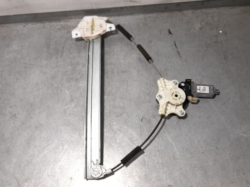 Recambio de elevalunas delantero izquierdo para hyundai i20 classic referencia OEM IAM SIN REF  ELECTRICO 2 PINES