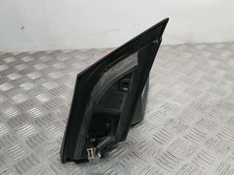 Recambio de retrovisor derecho para ford focus lim. (cb4) trend referencia OEM IAM 1728322  CARCASA TOCADA Y ELECTRICO