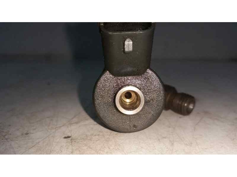 Recambio de inyector para renault laguna (b56) 1.9 dci rt referencia OEM IAM 0445110021 7700111014 BOSCH