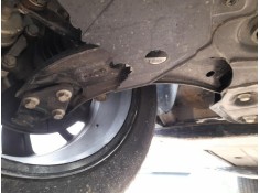 BRAZO SUSPENSION INFERIOR DELANTERO DERECHO 11048895 