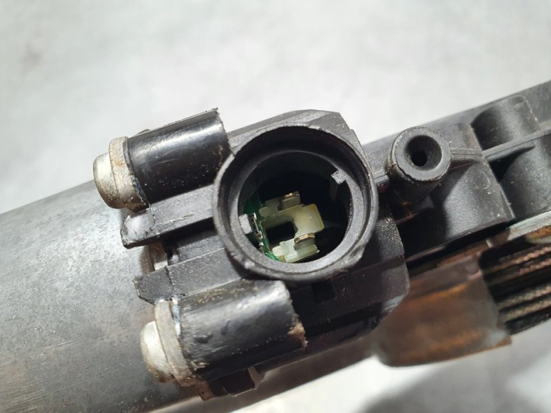 Recambio de elevalunas delantero izquierdo para renault kangoo furgón maxi 5p grand comfort referencia OEM IAM SIN REF  ELECTRIC