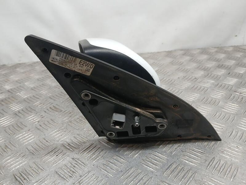 Recambio de retrovisor izquierdo para kia cee´d drive referencia OEM IAM 876101HAE0 1ELECTRICO 5 PINS 
