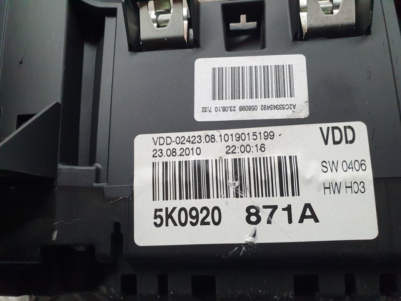 Recambio de cuadro instrumentos para volkswagen golf vi (5k1) rabbit bluemotion referencia OEM IAM 5K0920871A A2C53345492 