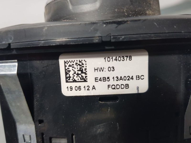 Recambio de mando luces para ford ka+ active referencia OEM IAM 10140378  