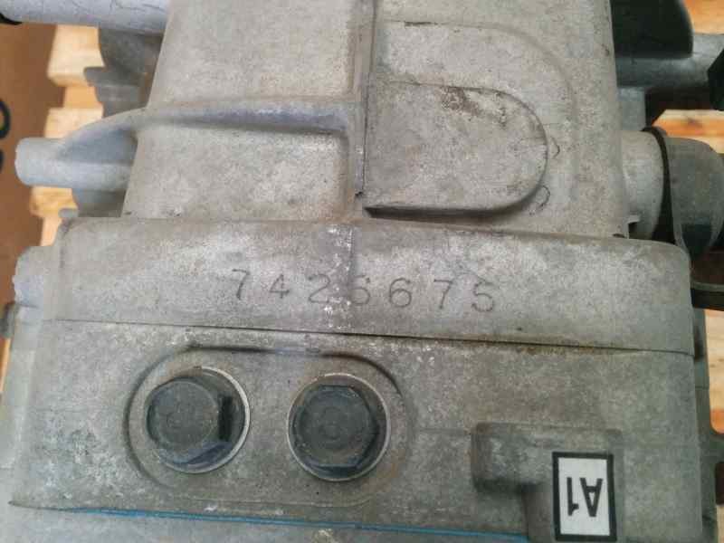 Recambio de caja cambios para hyundai h 1 h 1 furg.caja cerr.c. puerta referencia OEM IAM GY61514 7426675 5VELOCIDADES