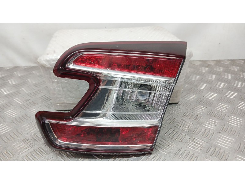 Recambio de piloto trasero derecho interior para renault megane iii grandtour (kz0/1) 1.5 dci (kz1m, kz1w, kz0r) referencia OEM 