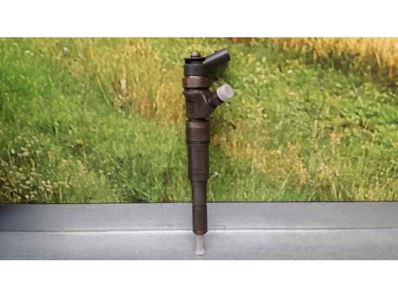 Recambio de inyector para bmw serie 1 berlina (e81/e87) 118d referencia OEM IAM 7794435 0445110209 BOSCH