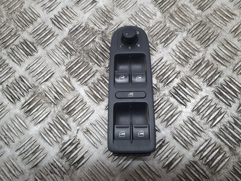 Recambio de mando elevalunas delantero izquierdo para volkswagen golf vi (5k1) rabbit bluemotion referencia OEM IAM 1K0959565K  