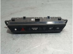 Recambio de mando multifuncion para dacia sandero confort referencia OEM IAM 283E85816R E322817 MANDO WARNING BLOQUEO PUERTAS RE