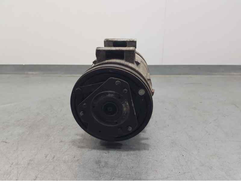 Recambio de compresor aire acondicionado para daewoo nexia gl referencia OEM IAM 5110547  