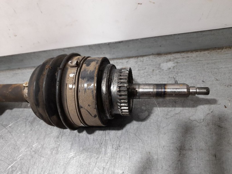 Recambio de transmision delantera derecha para ssangyong actyon 200 xdi referencia OEM IAM 4130034201  