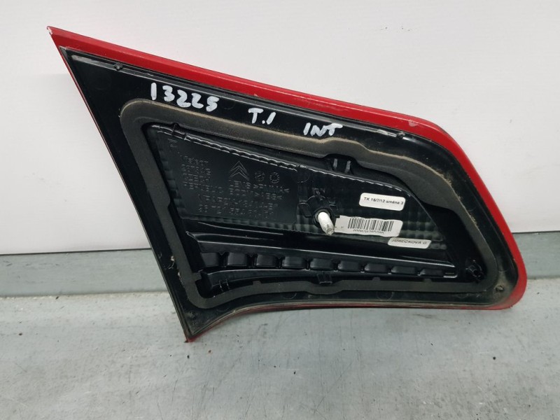 Recambio de piloto trasero derecho para citroën c4 lim. white attraction referencia OEM IAM 9672155480  INTERIOR