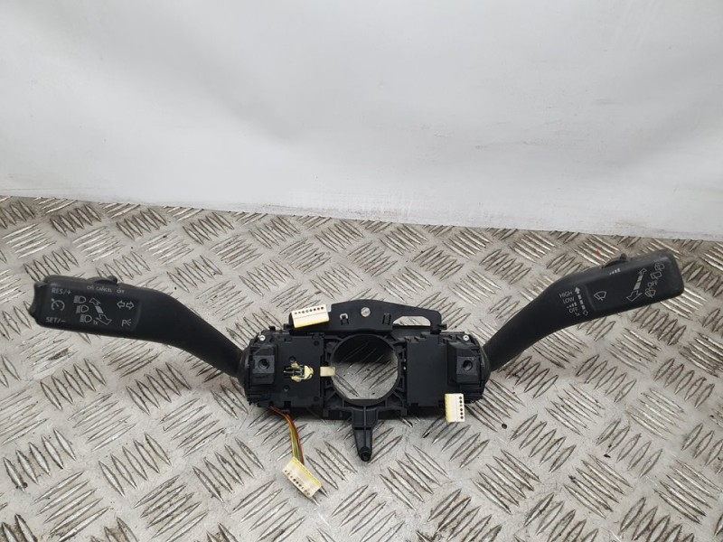 Recambio de mando luces y limpia para volkswagen golf vi (5k1) rabbit bluemotion referencia OEM IAM 5K0953513M  